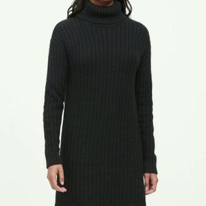 RARE FIND Vintage Olive 100% Linen Knit Sweater